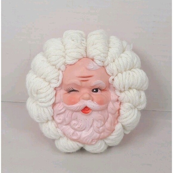 Vintage Handmade Crochet Winking Santa Claus Christmas Ornament Face - Picture 1 of 4